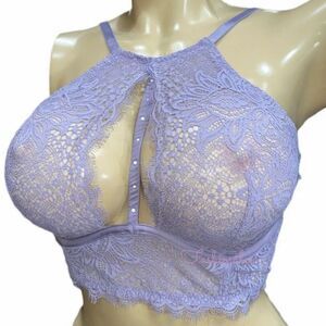 New Victoria’s Secret Very sexy high neck unlined plunge lavender bra